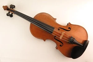 Continental Stradivari copy violin 4/4. Well set up and producing good sound. - Picture 1 of 19