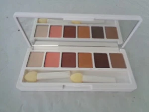 New - Clinique - All About - (6) Eyeshadows - Ivory - Java - Peach - Bronze  - Picture 1 of 3