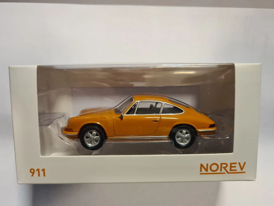 PORSCHE 911  1/43 Norev 750039 - Immagine 1 di 1