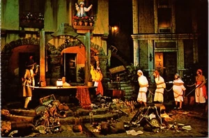 Where Be the Treasure Pirates of The Caribbean Disney World FLORIDA POSTCARD D17 - Picture 1 of 2