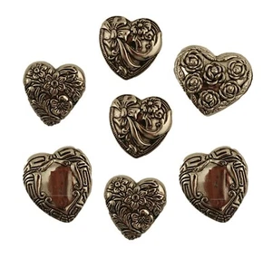 Silver Hearts 4409 - Botones en abundancia ~ Plata antigua - Edredón de costura de chatarra artesanal - Imagen 1 de 2