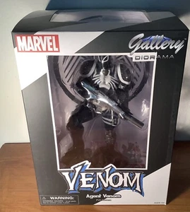 AGENTE VENENO GALERÍA MARVEL DIORAMA DIAMOND SELECT - Imagen 1 de 6
