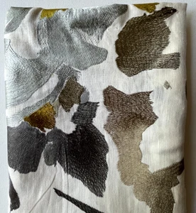 Groundworks Kalos Emb Grey/Wheat Designer Fabric Remnant 24"x36" - Picture 1 of 4