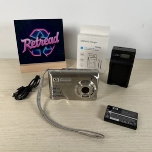 HP Digital Camera Photosmart R927 8.2MP Silver Tested, Working, New Charger - Picture 1 of 11