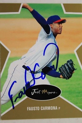 Tarjeta dorada Just Minors #10 #24/1000 N firmada con autógrafo de Fausto Carmona 2003 Foto 1 de 3