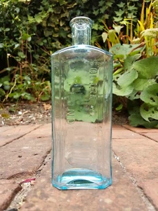 Vintage Antique Squire & Sons Ltd Ice Blue Chemists Medicine Bottle - London - Picture 1 of 6