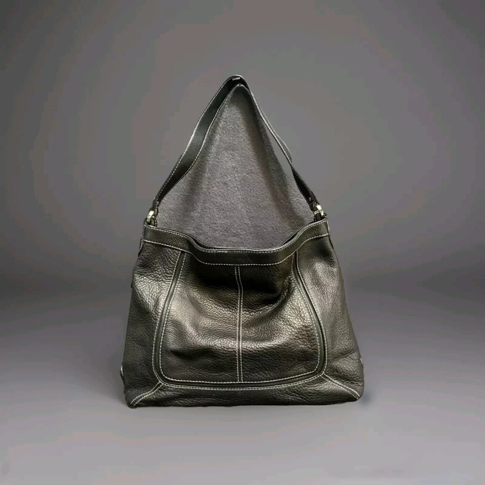 Bolso de Hombro Sophia Caperelli Cuero Guijarro Negro Bolsillo Forrado.    PB Foto 1 de 4