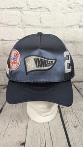 2025 Topps x Lids x Mitchell & Ness Player Chase Series 2 Derek Jeter #2 Yankees - Bild 1 von 9