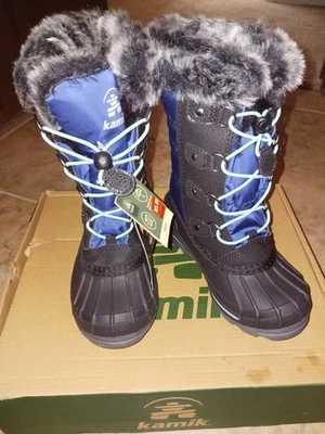 ¡Nuevo! Botas de nieve Kamik Frosty Lake para niños talla 13. Foto 1 de 4
