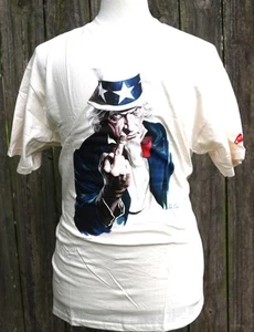 Camiseta Alex Ross Tío Sam Dedo Medio Grafito 2004 Nueva de Lote Antiguo - Varias Tallas - Imagen 1 de 8