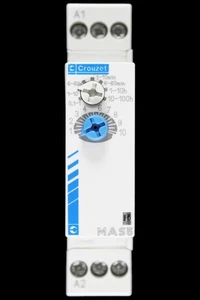 CROUZET TIMER RELAY MAS5 88 826 014 - Picture 1 of 6