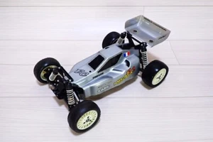1/10 Yokomo Vintage MR-4BC Super Dog Fighter 2 4WD Buggy - Picture 1 of 16