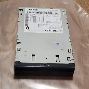 Iomega ATAPI Zip250 Zip 250 IDE 250MB Internal Drive Model Z250ATAPI Black - Picture 1 of 3