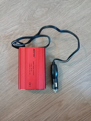 BESTEK 300W Car Power Inverter DC 12V to 110V AC Model MRI3011BU Red - Image 1 of 4