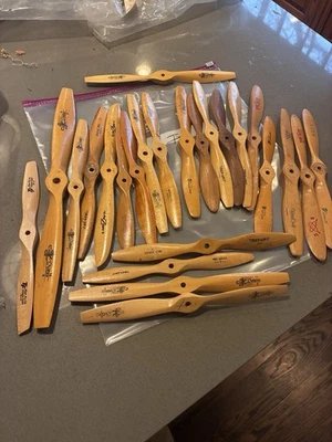 I. Gran Lote Surtido de Accesorios de Madera para Modelo de Avión R/C Kit Motor Foto 1 de 4