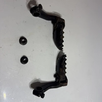 1974 Yamaha Dt360 Dt Foot Pegs Front. - Image 1 of 4