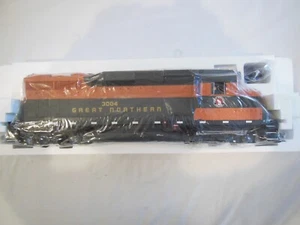 R 22463 USA Trains Great Northern GP30 Loco G Scale - Picture 1 of 8