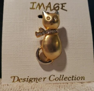 NEW BRUSHED GOLDTONE CAT, RHINESTONE EYES & SCARF BROOCH PIN, SILVERTONE ACCENTS - Picture 1 of 5