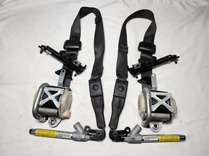 2011 - 2016 Buick Regal Drivers & Passengers Front Seat Belts (OEM) Black - Picture 1 of 8