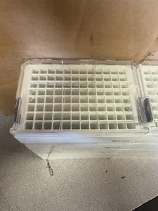 Maple Science Rack for PLUG IN Tubes W TPE CAP 0.75 ml Total of 10 Racks S5 - Picture 1 of 3