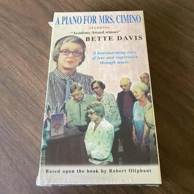 A Piano For Mrs Cimino (VHS, 1981) Bette Davis Keenan Wynn Sealed Foto 1 de 2