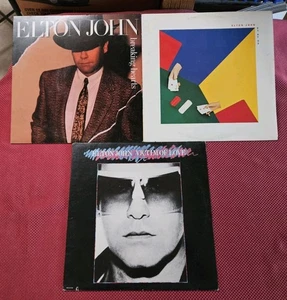 Elton John Vinyl Record 3LPS, Breaking Hearts, 21 AT 33,VICTOM OF LOVE-VG/EX - Imagen 1 de 2