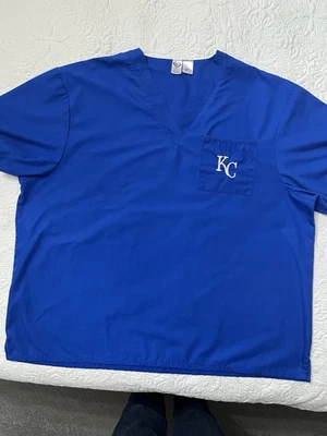 Exfoliantes para mujer talla 2X Kansas City Royals. Nunca usado solo lavado una vez. Foto 1 de 4