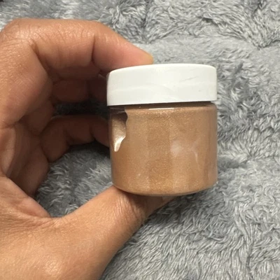 CHANEL SOLEIL TAN DE CHANEL Sheer Illuminating Fluid Out Of Stock 30ml - Image 1 of 4