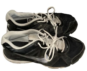 Nike Talla 10.5 Blanco y Negro Zapatos de Tenis con Cordones Buen Estado Mucho Uso - Imagen 1 de 12