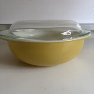 Casseruola vintage anni 50 PYREX #019 giallo tinta 2 qt con coperchio PYREX 684-C USA - Foto 1 di 8