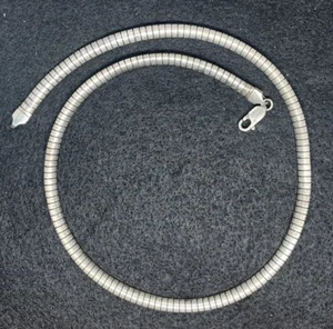 Vintage Italian Sterling Silver Omega Link Necklace Chain 5mm Size 18.25” - Picture 1 of 7