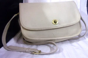 Rare Vintage Coach  Bone Leather Crossbody Shoulder Bag made in USA #016-9010 - Picture 1 of 18