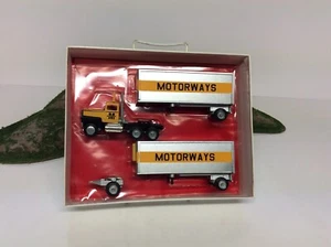 Winross Ford MotorWays w/ DBL.Trailers 1 Van & 1 Reefer. New in Box Custom Made - Picture 1 of 1