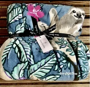 Vera Bradley Plush Throw Blanket SLOTH Hanging Around ORIGINAL Green LTD ED NWT - Picture 1 of 3