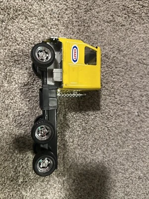 Remolque tractor vintage Ertl Kraft Velveeta amarillo semi cabina sobre motor 19 pulgadas Foto 1 de 4