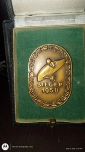 Rare Vintage OPEL Germany SIEGER RACING BADGE 1958 NEAR MINT AND BOX - Bild 1 von 4