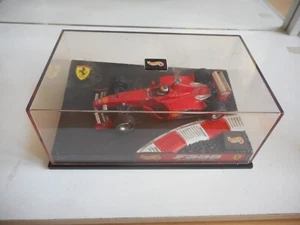 Hotwheels F1 Formula 1 F399 M. Schumacher in Red on 1:43 in Box - Picture 1 of 2