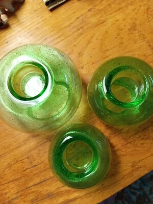 Southern Living At Home Hecho a Mano Polonia 3 Candelabros Verdes Vidrio Burbuja Foto 1 de 4