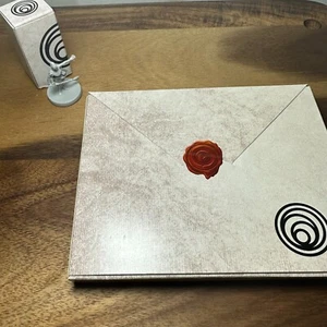 Summoner Gloomhaven Character Materials, Cards, Sheets and Miniature - New - Picture 1 of 2