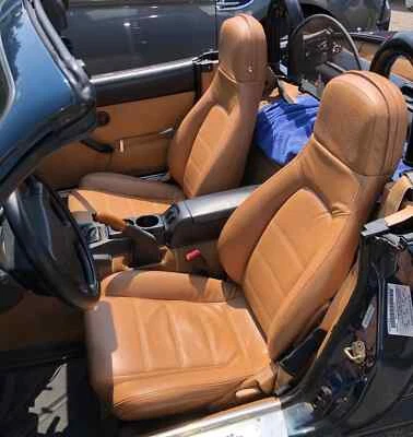 Fundas de asiento de cuero sintético en naranja/coñac para Mazda Miata/MX-5 (1990-2000) Foto 1 de 4