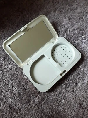 Mary Kay TimeWise Foundation #Silver Compact #RARE - NEW WITH BOX  - Imagem 1 de 3