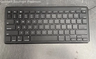 ZAGG Lightning Wired Keyboard für Apple Geräte ZG12KB-BB0 - getestet - Bild 1 von 4
