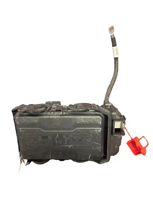 Chevrolet Malibu 2017-2018 caja de fusibles unión OEM Foto 1 de 4