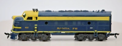 Mantua Tyco HO Santa Fe #4015 Locomotive Blue & Yellow Runs 1:87 Gauge Scale - Image 1 of 4