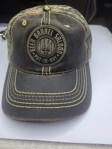 Beer Barrel Saloon Put In Bay Camo Ballcap Port Authority - Picture 1 of 5