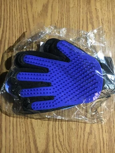 Pet Grooming Gloves Bath Buddy Peanut Butter Lick Pad Washing Distract - Picture 1 of 2