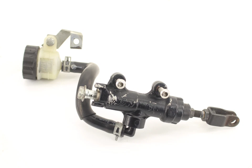 2015 Suzuki Gsxr600 Oem Rear Back Brake Master Cylinder Reservoir 69600-47h30 - Image 1 of 4