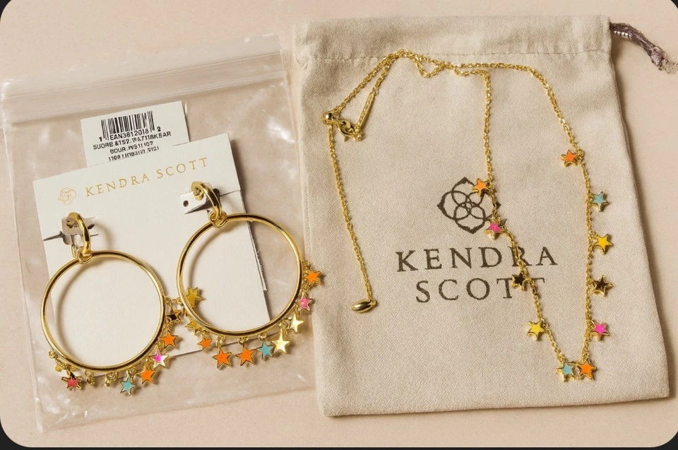 Juego de pendientes y collar estrella Kendra Scott Sloane Foto 1 de 4