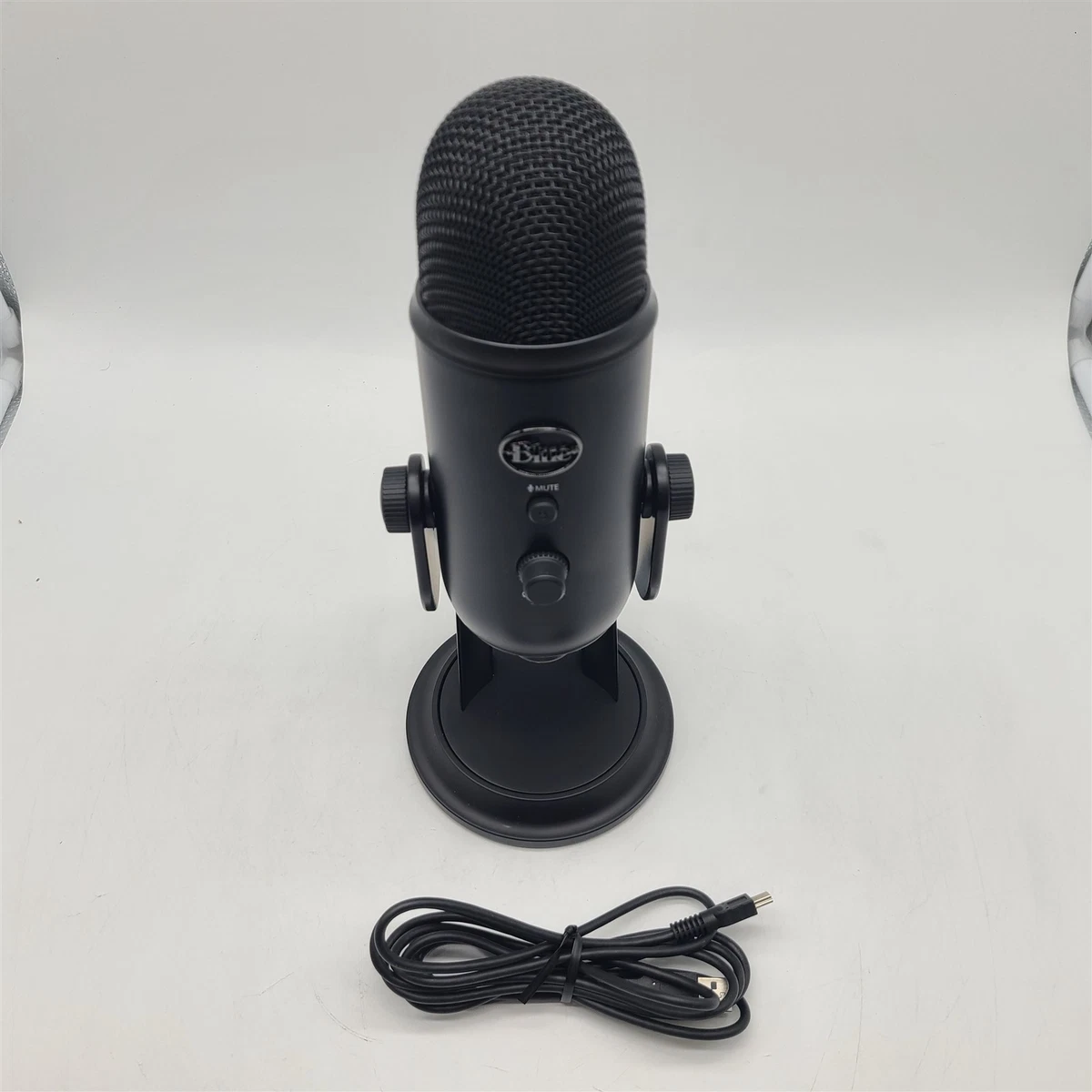 Blue Microphones Yeti Pro Audio Microphones & Wireless Systems for