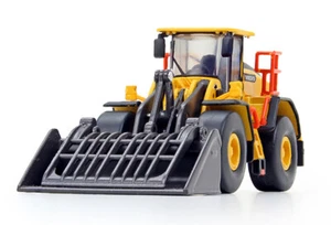 First Gear 80-0337 1/87 Scale Volvo L180H Wheel Loader Waste Handler - Picture 1 of 1